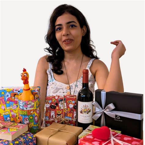 Rainvas: Personalized handmade gifts & decor