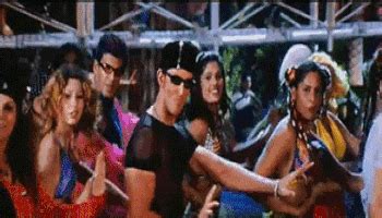 10 Situations Every Party Lover Identifies With