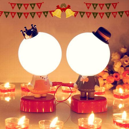 表弟的礼物怎么送最新素材