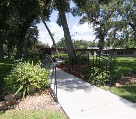 Our Facility - Brooksville Healthcare Center