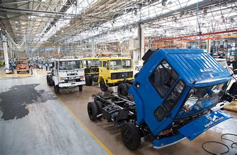 Ashok Leyland resumes production at all plants | Autocar Professional
