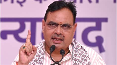 Rajasthan Politics: 'पैसे क्या बोरी-कट्टे में भरकर आएंगे', विदेश दौरे ...