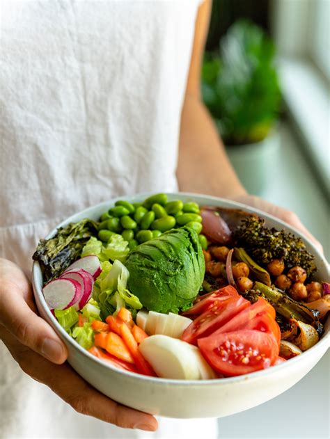 What a nutritionist packs on her plate for gut health | Vogue India