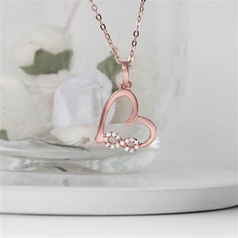 Latest Infinity Jewellery Collection Designs Online – GIVA