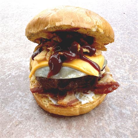 Bbq Bacon Cheeseburger Restaurant at Meg Mullen blog