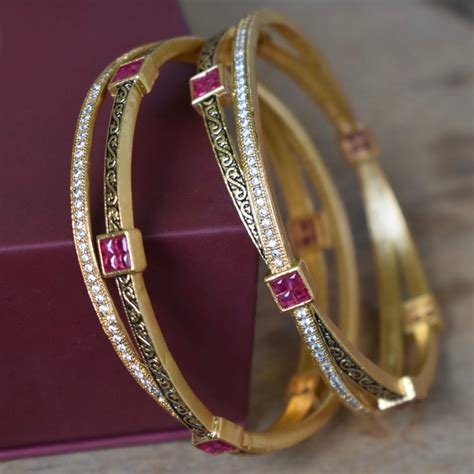 Ruby Filigree – Elegant Gold-Tone Stone Bangles Not Openable set of 2