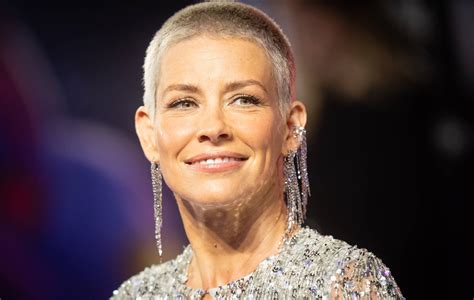 Evangeline Lilly says she cringes at her acting in early seasons of...