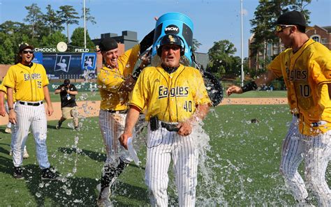 Southern Miss fights back to win second straight regional - Mississippi ...