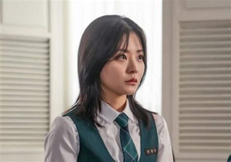 Hyeri opens up about her BOLD same-sex kiss with Chung Su Bin in ...