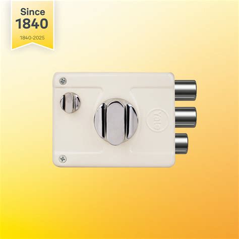 Buy main door Rim Locks Online - Yale Online India – Yale India