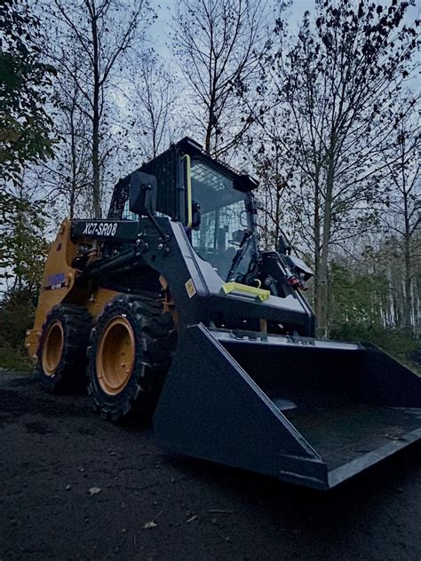 Falcon - 🚜 BRAND NEW XCMG XC7-SR08 SKID STEER 🚜 💥 Ready to go ...