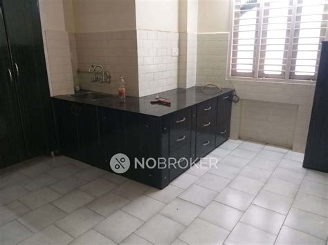 Independent House Shenoy Nagar Rent - WITHOUT BROKERAGE Semi-furnished ...