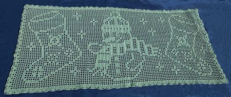 Image result for Filet Crochet Christmas Table Runner Patterns