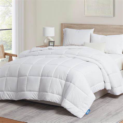 Amazon.com: Nestl Comforter Duvet Insert, Quilted Down Alternative ...