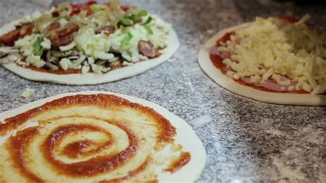 Italian Chef Cooking 的图像结果