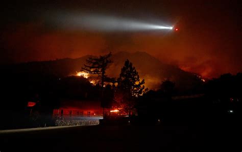 Evacuation ordered in Wrightwood as Bridge fire jumps in size to 46,727 ...