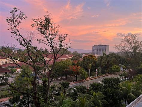 ALOFT LANGKAWI PANTAI TENGAH - Hotel Reviews, Photos, Rate Comparison ...