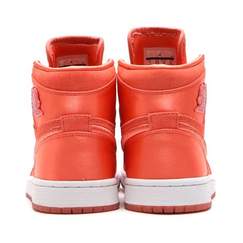 JORDAN BRAND WMNS AIR JORDAN 1 RET HIGH SOH SUNBLUSH/WHITE-METALLIC ...