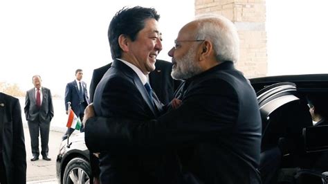 Twenty22-India on the move: Abe hosts Modi