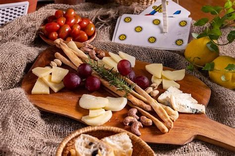 Gourmet's galore !A treasure trove of fine wine and authentic Italian ...