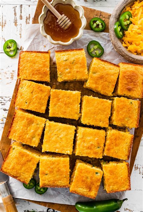 Jalapeño Cheddar Cornbread
