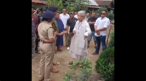 WATCH: Inner Manipur Congress Candidate Bimol Akoijam Confronts Police ...
