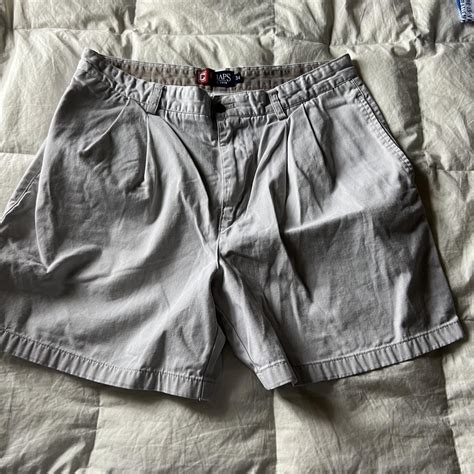 Chaps Men's Khaki Shorts | Depop