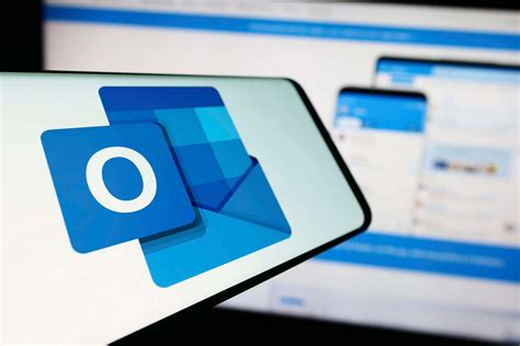 Is Outlook down? Thousands report issues accessing Microsoft email ...