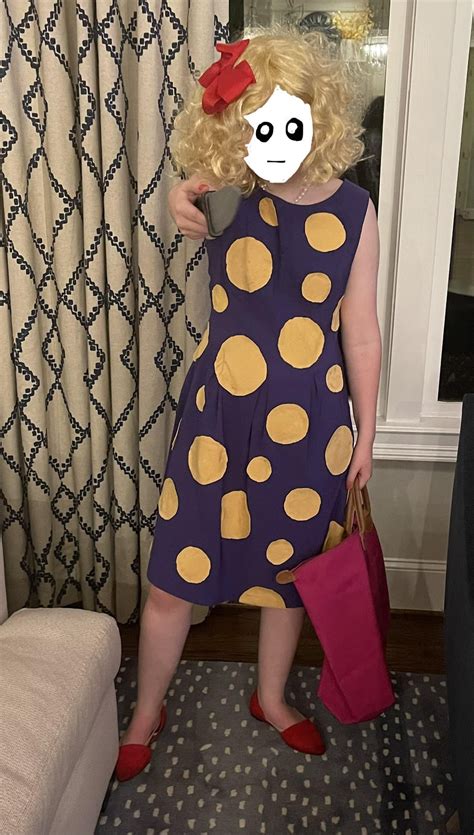 Mom costume I made for Halloween! : r/bindingofisaac