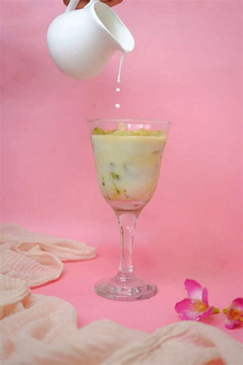 Cool It Down & Keep It Healthy With These Iced Latte Recipes | Femina.in