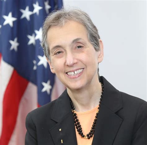 Seven NIH Scientists Named to National Academy of Medicine | NIH Record