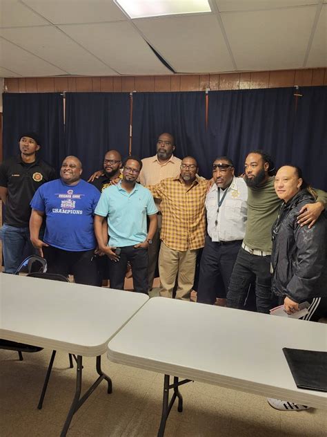 Joliet man striving to improve Joliet’s South side for its youth – Shaw ...