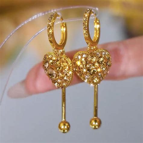 Gold Heart Zirconia Earrings – YUGOSMILE