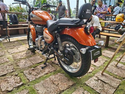 Royal Enfield Meteor 350 Sundowner Orange Special Edition – Price ...