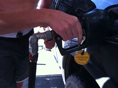 How to Operate a Gas Pump at Smith's Fuel Center : 10 Steps - Instructables