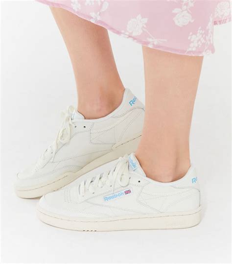 White Shoes 的图像结果