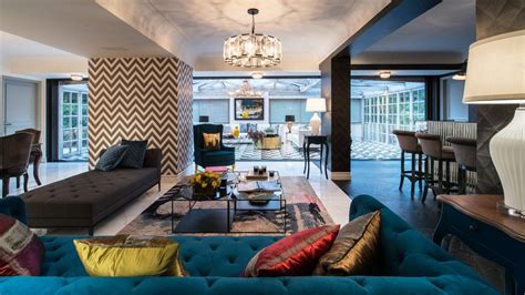 Mumbai: This terrace apartment in Bandra is awash with colour and ...