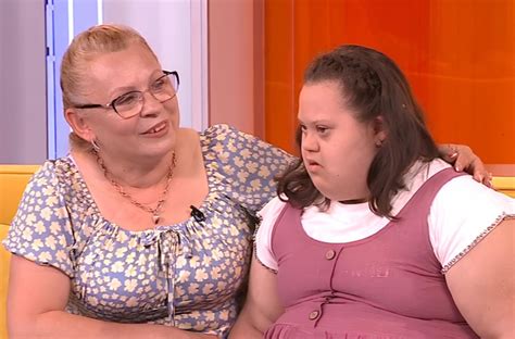 Ona je jedina žena u Srbiji koja je usvojila dete sa Daunovim sindromom ...