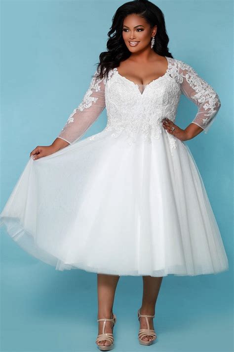 Plus Size Ivory Wedding Dresses
