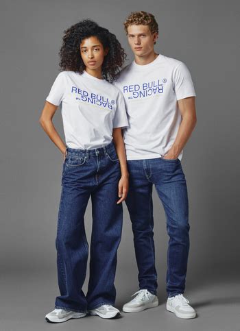 T-Shirts for Men – Stylish, Cotton, Oversized & Round Neck Men Tees Online