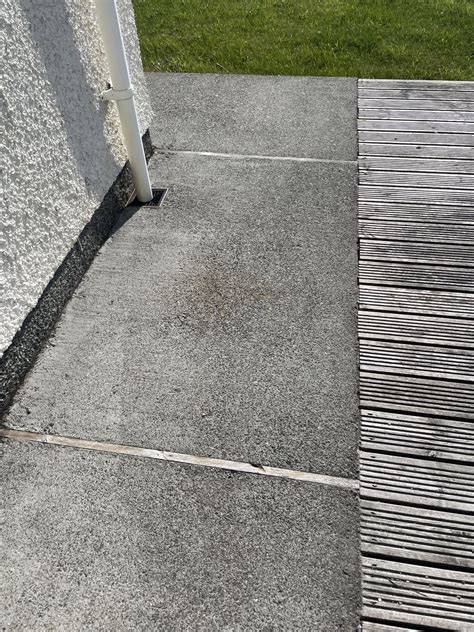 Best way to remove rust from concrete : r/DIYUK