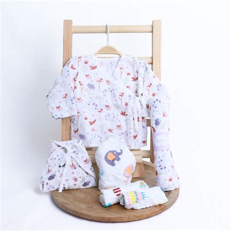 Organic Cotton Muslin Gift Combo Set For New Born Baby | Pack of 6 | B ...