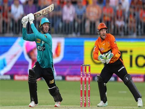 Notts Outlaws signs NZ T20 specialist Colin Munro for 2023 T20 Blast