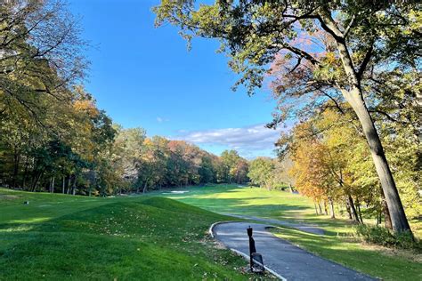 Maple Moor Golf Course