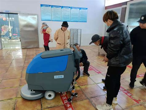 淄博洗地机应用到餐厅、饭堂-淄博鼎洁清洁设备有限公司