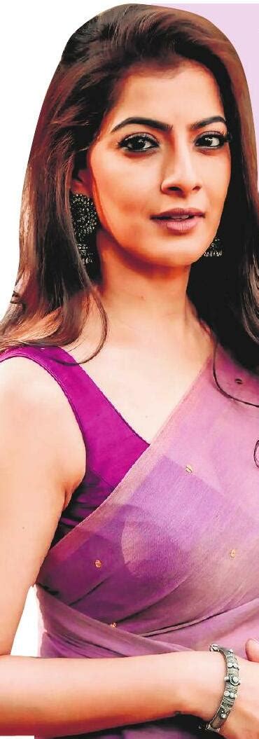 Varalaxmi Sarathkumar joins Raayan | The New Indian Express - newspaper ...