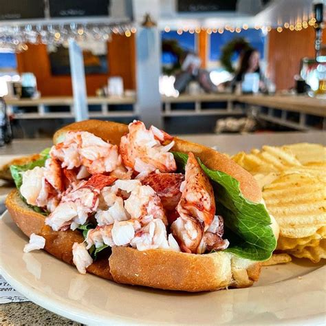 Craving Lobster? These Rolls In Portland, Maine Are Worth Every Bite!