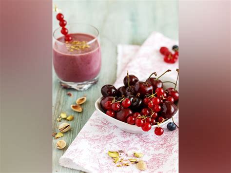Tart cherry juice may improve cognitive function in older adults