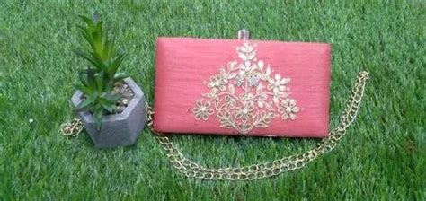 Gota Patti Clutch - Gotta Patti Box Clutch Trader - Wholesaler ...