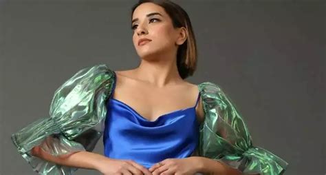 Wear Statement Sleeves From Heart Up My Sleeves That Appeared On Shark ...